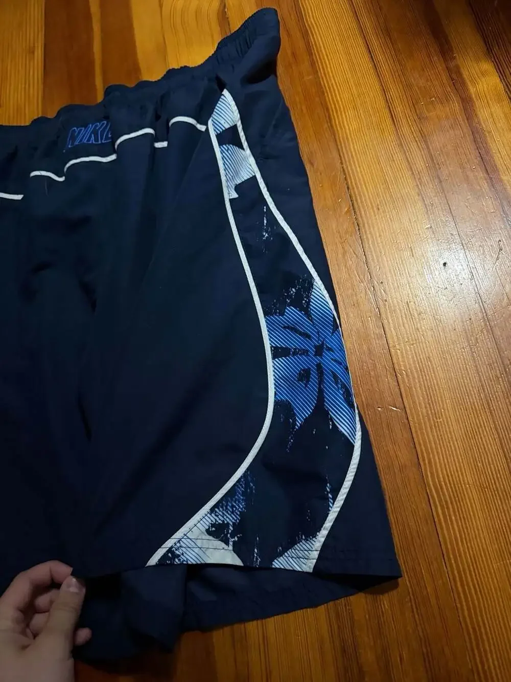 Nike Men's Navy Blue Floral Accent Swim Trunks Size Large